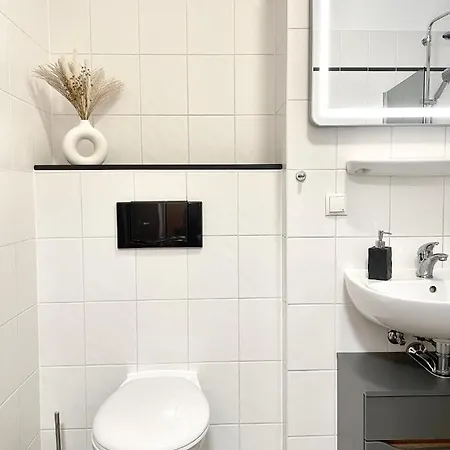 Sunshine City - Zentrum - Parkplatz - Netflix * Leipzig
