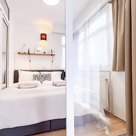 Sunshine - Zentrum - Kostenfreier Tiefgaragenstellplatz