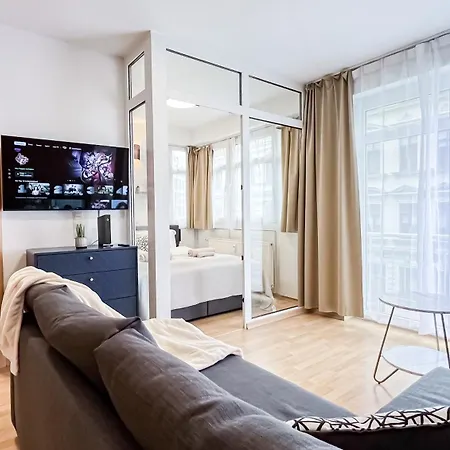 Sunshine - Zentrum - Kostenfreier Tiefgaragenstellplatz Lipsk